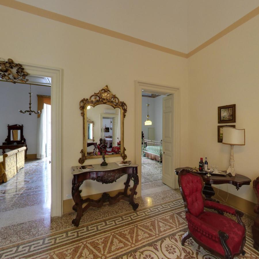 Palazzo Pio Apartment Lecce Buitenkant foto